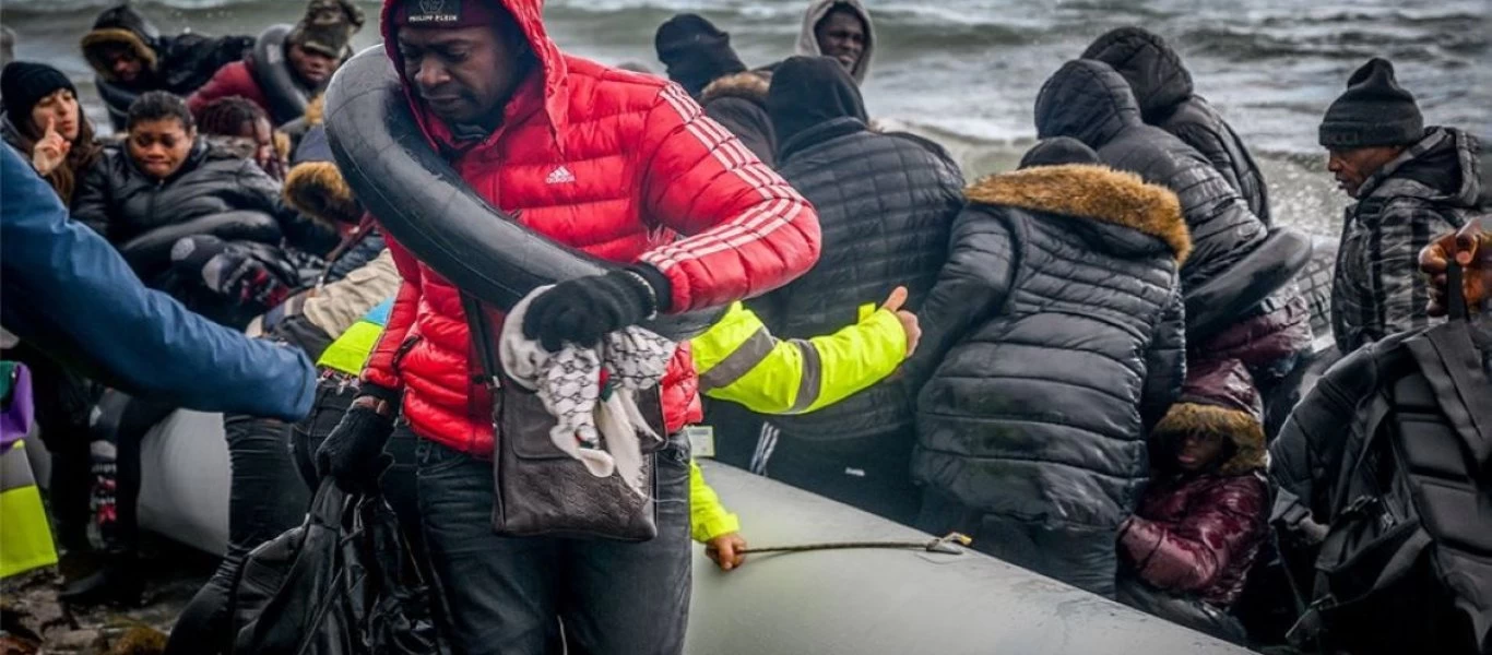 Δήμαρχος Μυτιλήνης: «Να φύγουν αμέσως 5.000 μετανάστες - Δεν αντέχουμε άλλο»